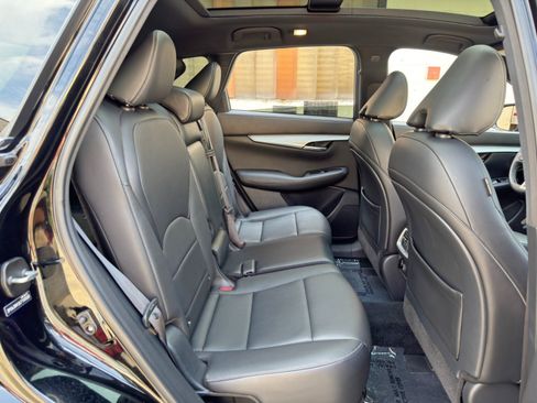Used 2020 INFINITI QX50 Essential w/ Edition 30 Package FWD image 38
