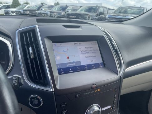 Used 2020 Ford Edge Titanium w/ Equipment Group 301A image 13