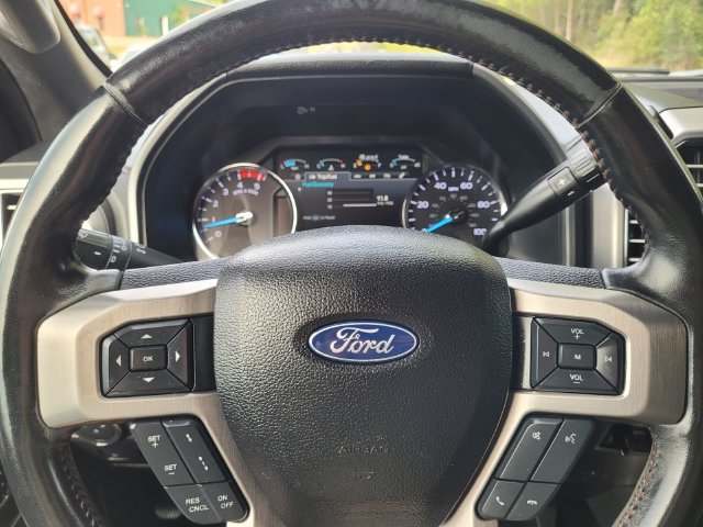 Used 2018 Ford F250 Platinum w/ Platinum Ultimate Package AWD/4WD image 30