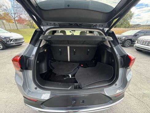 Certified 2023 Buick Encore GX Essence w/ Experience Buick Package image 30