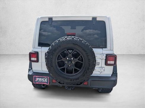 Used 2024 Jeep Wrangler Unlimited Sport AWD/4WD image 6