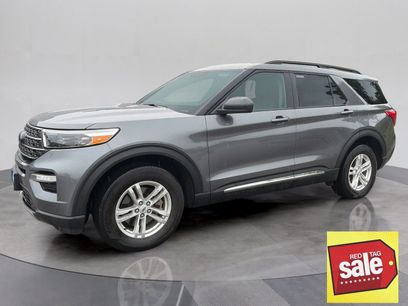 Certified 2023 Ford Explorer XLT w/ Equipment Group 202A