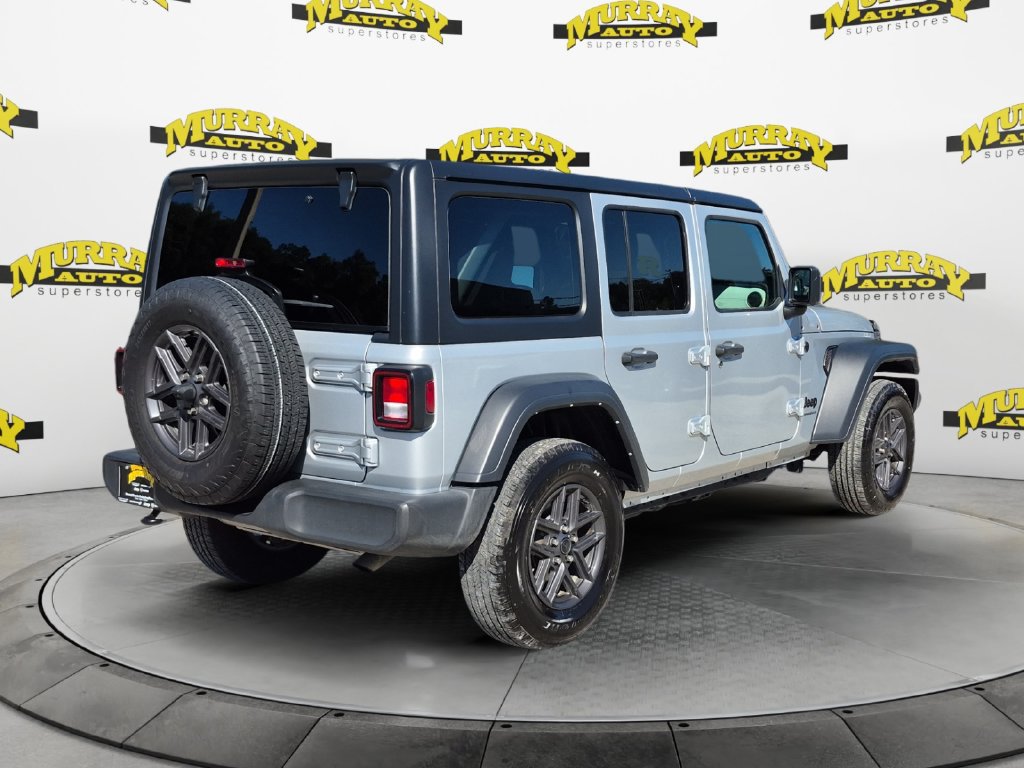 Used 2024 Jeep Wrangler Unlimited Sport AWD/4WD image 5