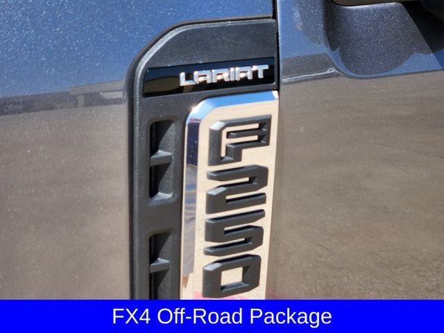New 2026 Ford F250 Lariat w/ FX4 Off-Road Package AWD/4WD image 11