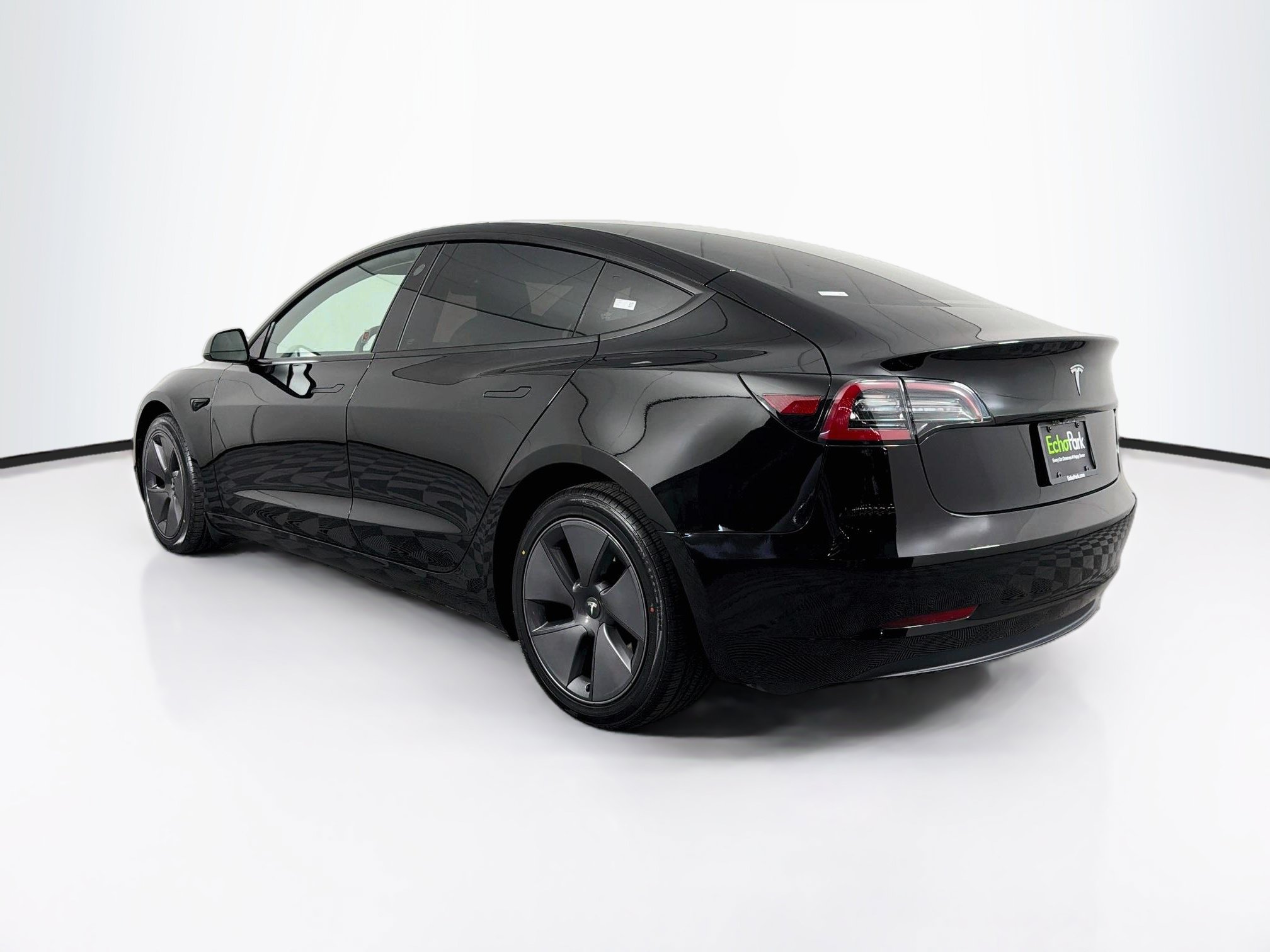 Used 2023 Tesla Model 3 Standard Range RWD image 5