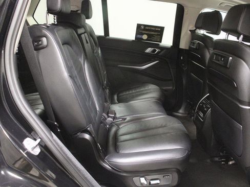 Certified 2022 BMW X7 xDrive40i w/ Premium Package image 18