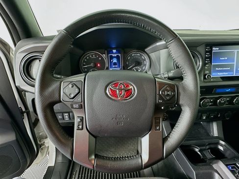 Used 2023 Toyota Tacoma TRD Off-Road w/ Black Out Package (TMS) AWD/4WD image 11