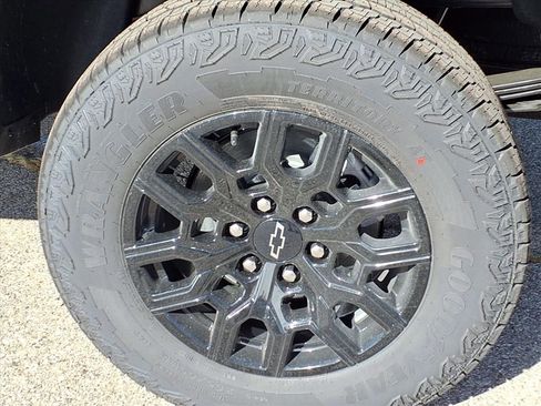 New 2026 Chevrolet Colorado Trail Boss image 7