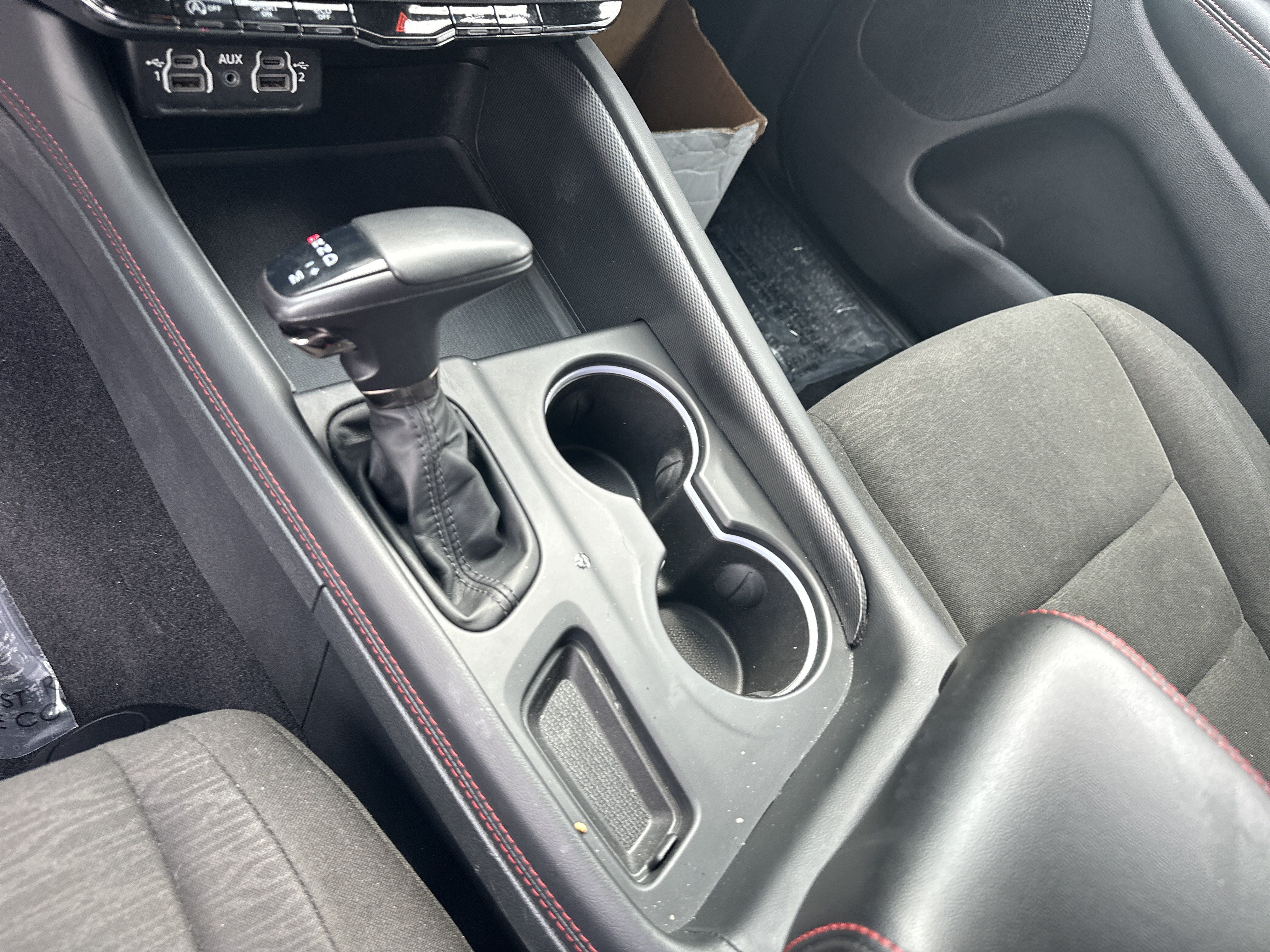 Used 2025 Dodge Durango GT w/ Blacktop Package RWD image 34