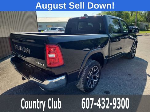 Used 2025 RAM 1500 Laramie AWD/4WD image 8