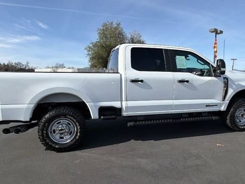 Used 2023 Ford F250 XL image 3