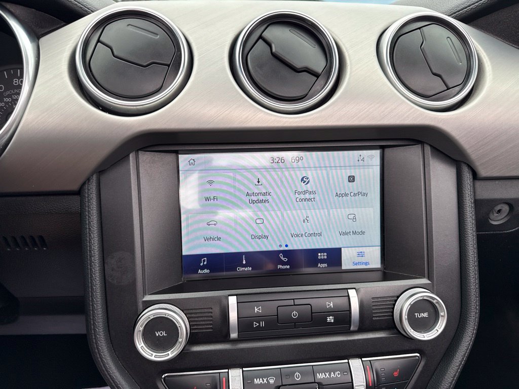 Used 2022 Ford Mustang Premium RWD image 40