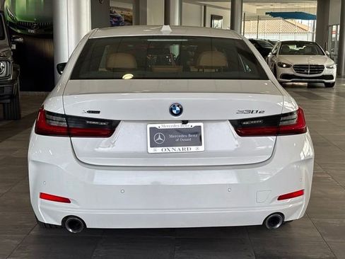 Used 2023 BMW 330e xDrive w/ Driving Assistance Package image 5