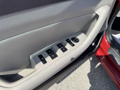 Used 2018 Hyundai Sonata SEL w/ Tech Package 02 image 14