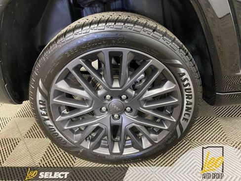 Used 2022 Jeep Compass High Altitude AWD/4WD image 23