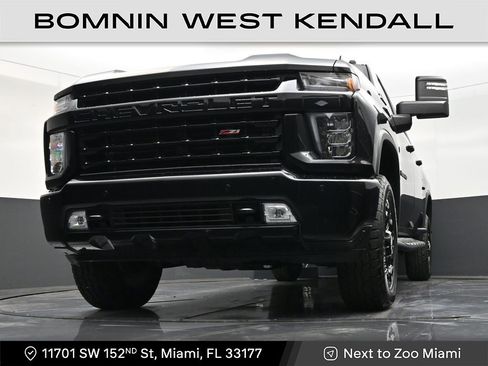 Used 2022 Chevrolet Silverado 2500 LTZ w/ LTZ Plus Package image 27