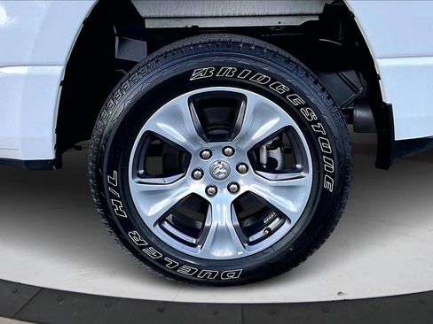 Certified 2023 RAM 1500 Laramie image 35