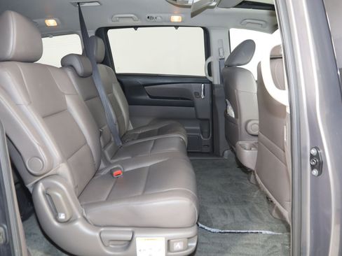 Used 2016 Honda Odyssey Touring image 14
