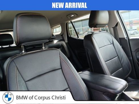 Used 2019 GMC Terrain SLT w/ Preferred Package image 17