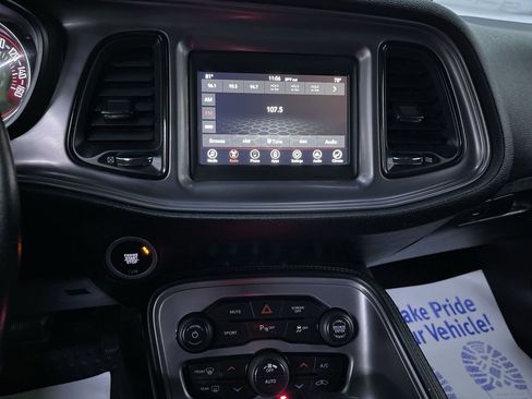 Used 2023 Dodge Challenger R/T image 22