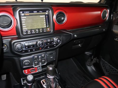 Used 2021 Jeep Gladiator Rubicon w/ Dual Top Group AWD/4WD image 66