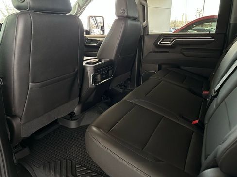 Used 2025 Chevrolet Silverado 2500 LTZ w/ LTZ Premium Texas Edition image 14