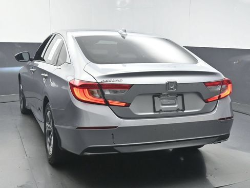 Used 2019 Honda Accord EX image 6