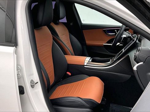 Certified 2023 Mercedes-Benz C 300 Sedan image 6