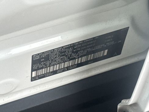 Used 2023 Toyota RAV4 LE image 44