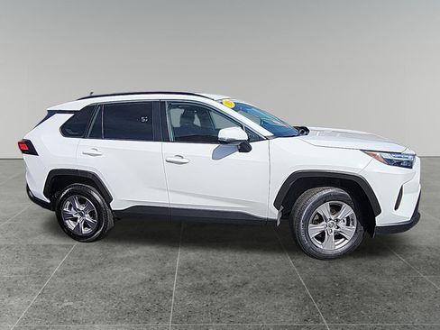 Certified 2025 Toyota RAV4 XLE AWD/4WD image 8
