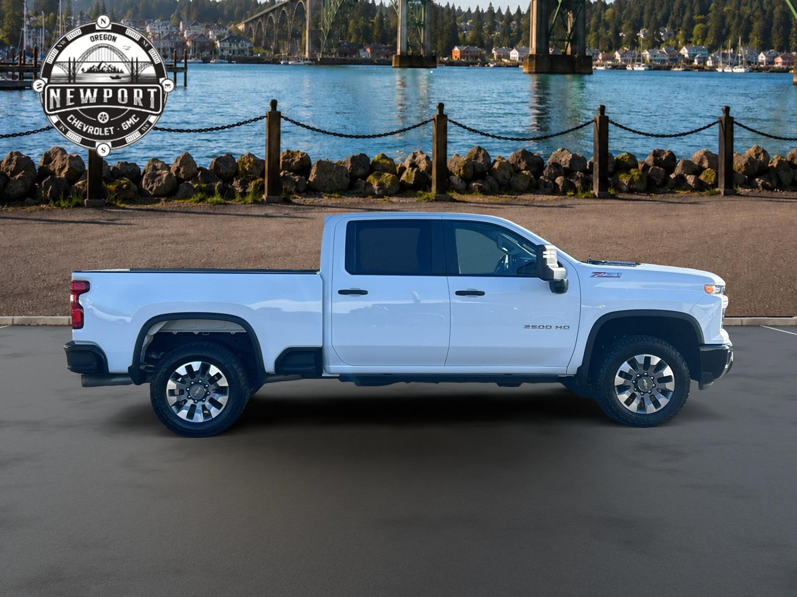 Used 2025 Chevrolet Silverado 2500 Custom w/ Custom Value Package AWD/4WD image 4