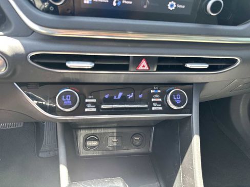 Used 2021 Hyundai Sonata SEL FWD image 19