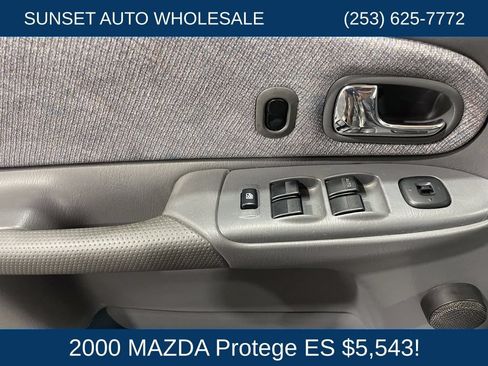 Used 2000 MAZDA Protege ES FWD image 28