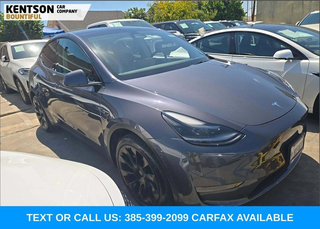 Used 2023 Tesla Model Y Long Range AWD/4WD image 4