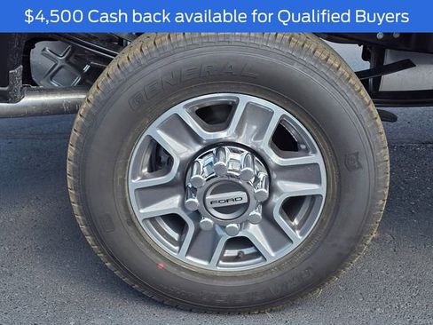 New 2025 Ford F250 XLT image 7