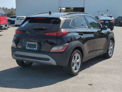 Used 2023 Hyundai Kona SEL image 3