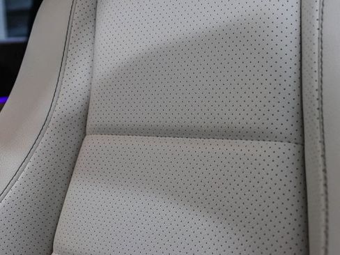 Used 2020 Mercedes-Benz GLE 350 image 26