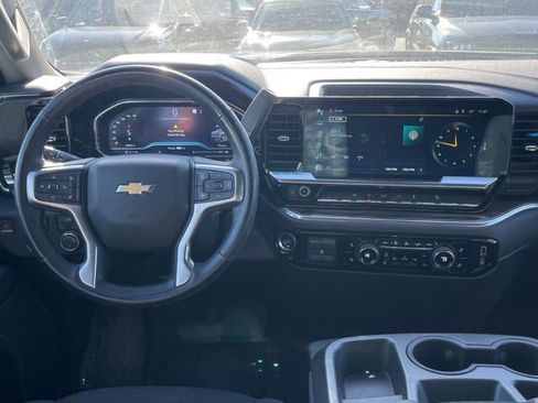 Certified 2023 Chevrolet Silverado 1500 LT image 16