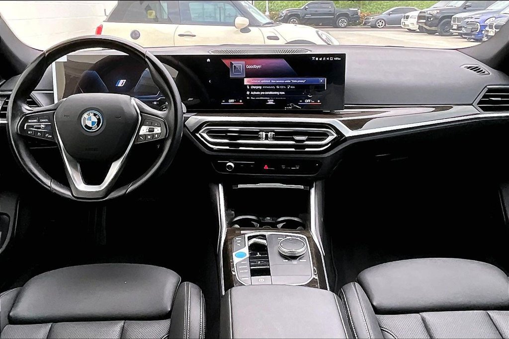 Used 2023 BMW i4 eDrive35 w/ Parking Assistance Package RWD image 15