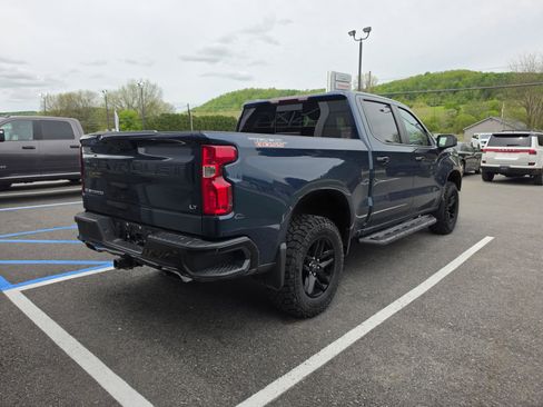 Used 2020 Chevrolet Silverado 1500 LT Trail Boss AWD/4WD image 3