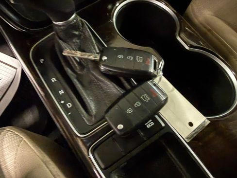 Used 2014 Kia Sorento LX image 41