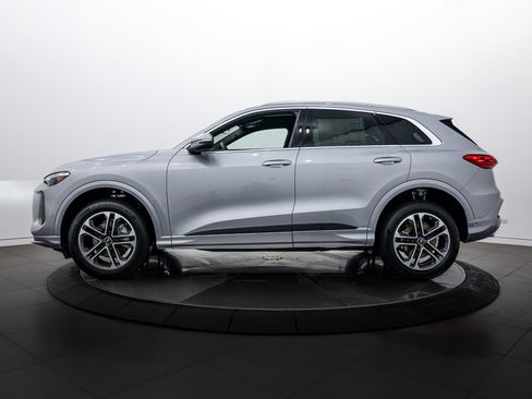 New 2025 Audi Q5 Premium Plus image 6