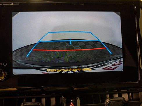 Used 2025 Toyota Corolla LE FWD image 6