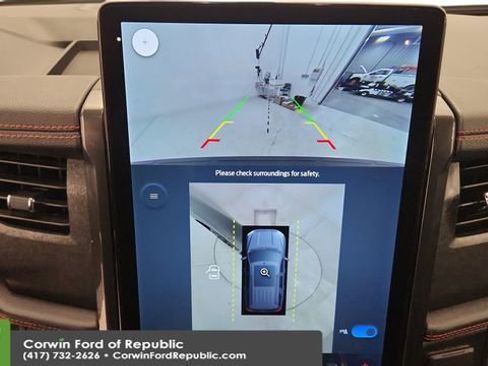 Certified 2022 Ford Expedition Max Limited w/ Equipment Group 303A image 21