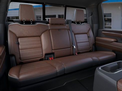 New 2026 GMC Sierra 3500 Denali Ultimate AWD/4WD image 17