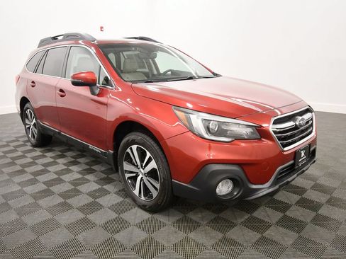 Used 2019 Subaru Outback 2.5i Limited AWD/4WD image 10