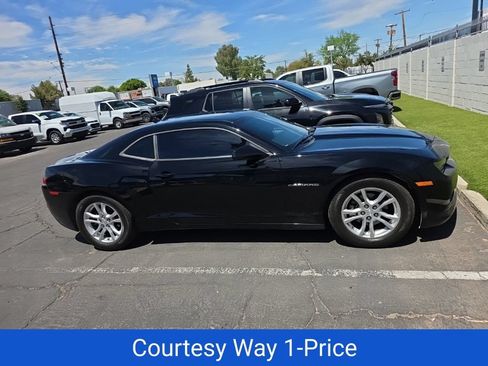 Used 2015 Chevrolet Camaro LT RWD image 5
