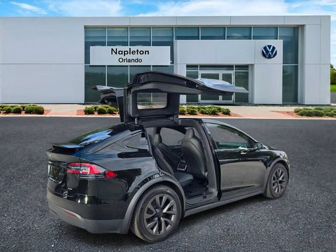 Used 2022 Tesla Model X Plaid AWD/4WD image 11