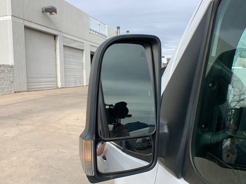 Used 2024 Mercedes-Benz Sprinter 2500 image 9