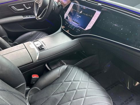 Certified 2023 Mercedes-Benz EQS 580 4MATIC Sedan image 36
